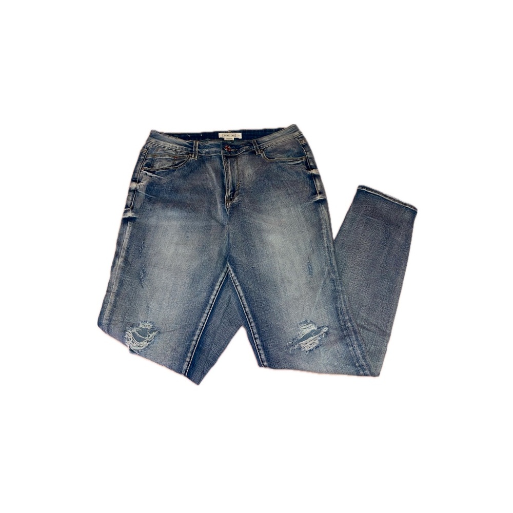 EightyTwo Light Wash Jeans with Rips (13)